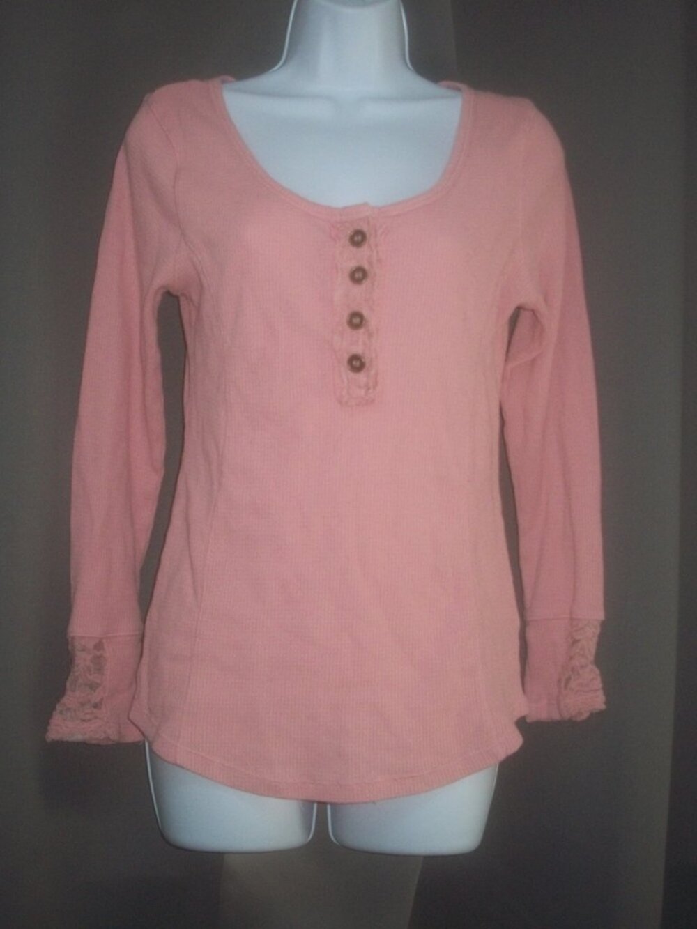 womens long sleeve tee shirt.Thermal.pink. Size medium